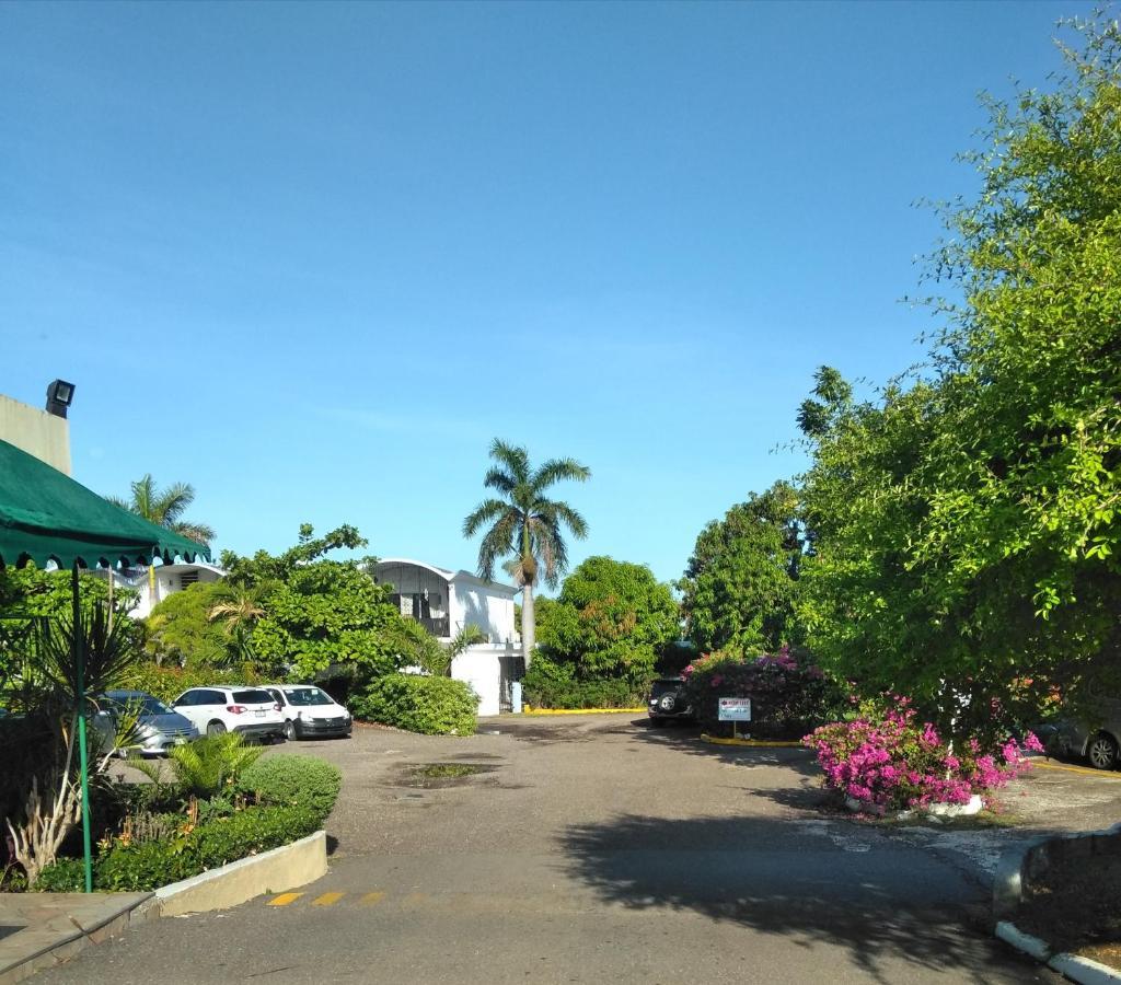 Irresistible View-Mobay Club 1408 Lägenhet Montego Bay Exteriör bild
